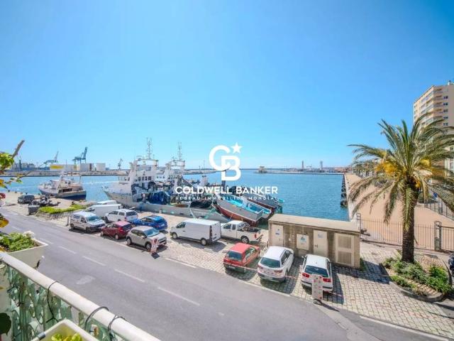 Appartement de luxe de 5 chambres en vente à Sète, France