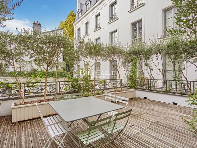 Appartement de luxe de 5 pièces à Tour Eiffel, Invalides – Ecole Militaire, Saint Thomas d’Aquin, France