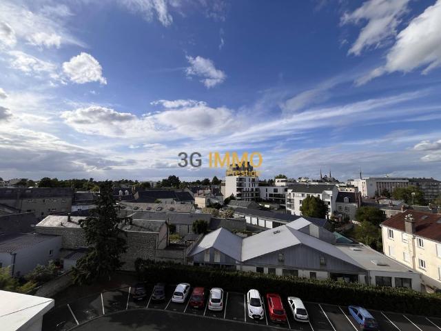 Appartement de luxe de 5 pièces en vente à Tours, France