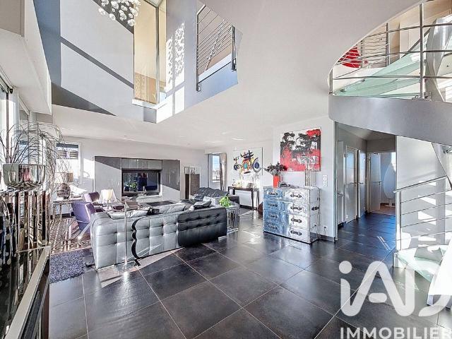 Appartement de luxe de 7 pièces en vente à Rennes, France