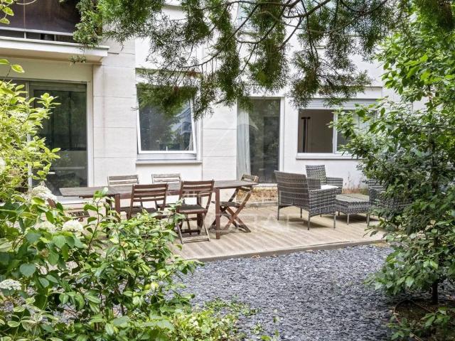 Appartement de luxe 1 chambres en vente à Neuilly sur Seine, France