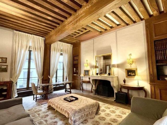 Appartement de luxe 2 chambres à rue saint louis en l'ile, Beaubourg, Marais, Notre Dame Ile de La Cité, Paris, Île de France