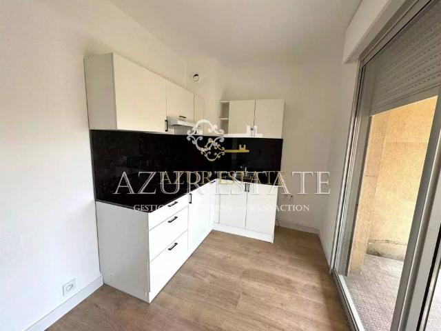 Appartement de luxe de 2 chambres en location à Beausoleil, Provence Alpes Côte d'Azur