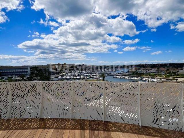 Appartement de luxe 2 chambres en vente à Agde, France