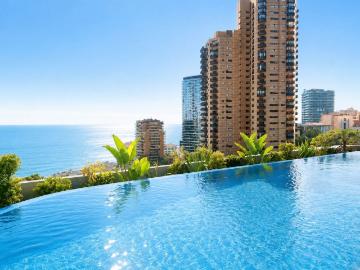 Appartement de luxe 2 chambres en vente à Roquebrune, Roquebrune Cap Martin, Alpes Maritimes, Provence Alpes Côte d'Azur