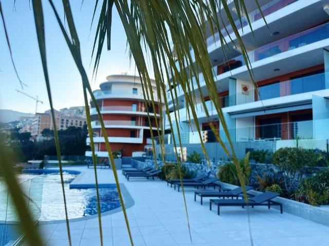 Appartement de luxe 2 chambres en vente à Roquebrune, Roquebrune Cap Martin, Alpes Maritimes, Provence Alpes Côte d'Azur