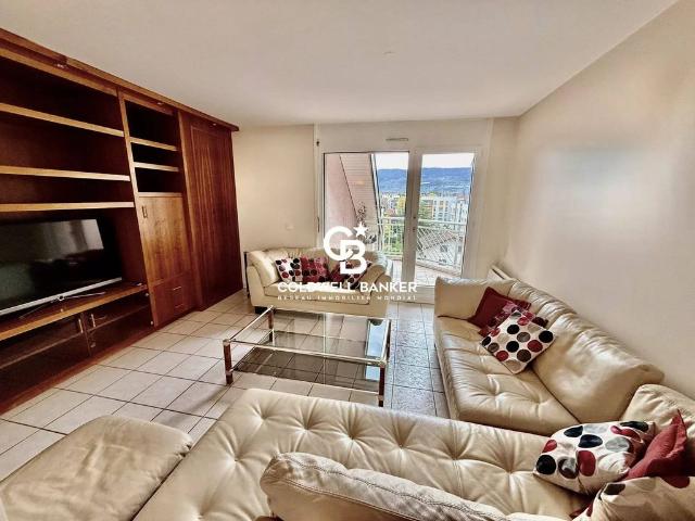 Appartement de luxe 3 chambres en vente à Ambilly, France