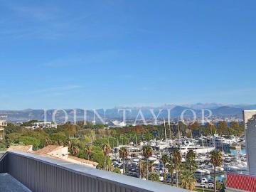 Appartement de luxe 3 chambres en vente à Antibes, France