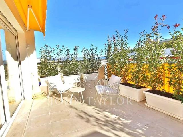 Appartement de luxe 3 chambres en vente à Antibes, France