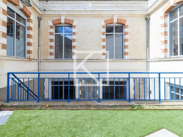 Appartement de luxe 4 chambres en vente à Cholet, France