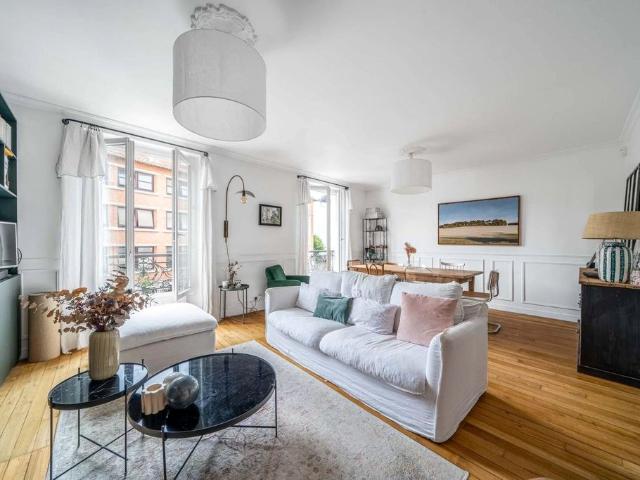 Appartement de luxe 4 chambres en vente à Motte Picquet, Commerce, Necker, France