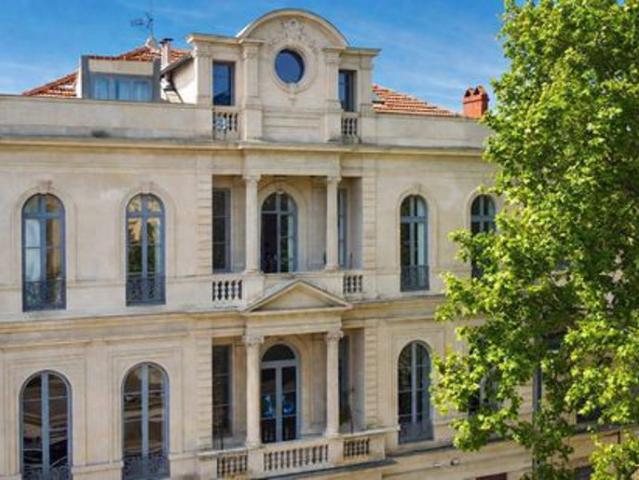 Appartement de prestige 144 m² ? Immeuble historiq