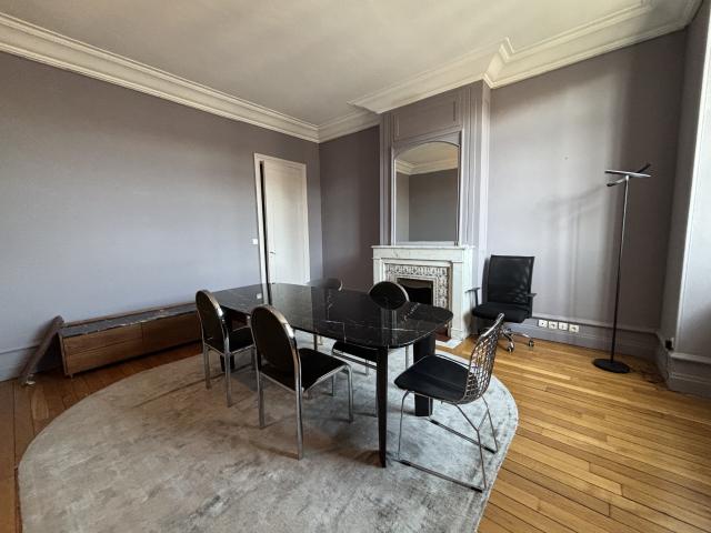 Appartement de prestige 220m2 dernier étage hyper centre Lille