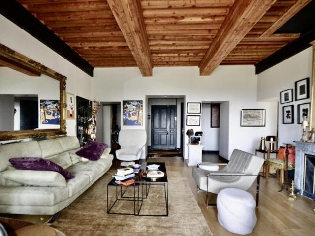 Appartement de prestige avec piscine privative