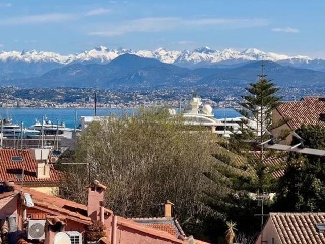 Appartement de prestige de 75 m2 en vente Antibes, France