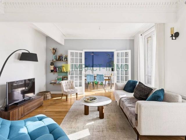 Appartement de prestige de 93 m2 en vente Colombes, France