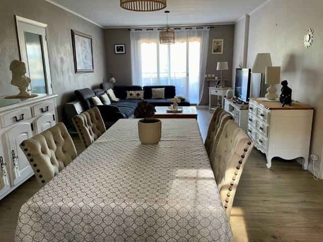 Appartement de prestige de 104 m2 en vente Chemin des Caroubiers, Roquebrune Cap Martin, Provence Alpes Côte d'Azur
