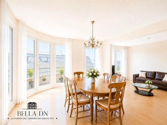 Appartement de prestige de 122 m2 en vente Suresnes, France