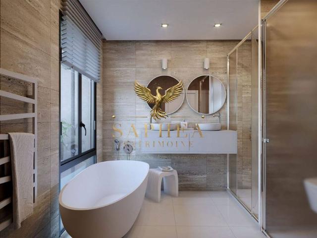 Appartement de luxe 4 chambres en vente à Bastia, France