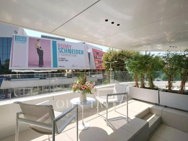 Appartement de luxe 4 chambres en location à Cannes, France