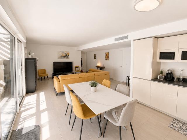 Appartement de standing 91 m2 avec terrasses & garage Proche plages