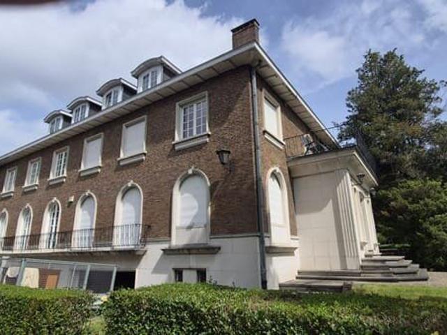 Appartement de standing 3 chambres avec terrasse et jardin