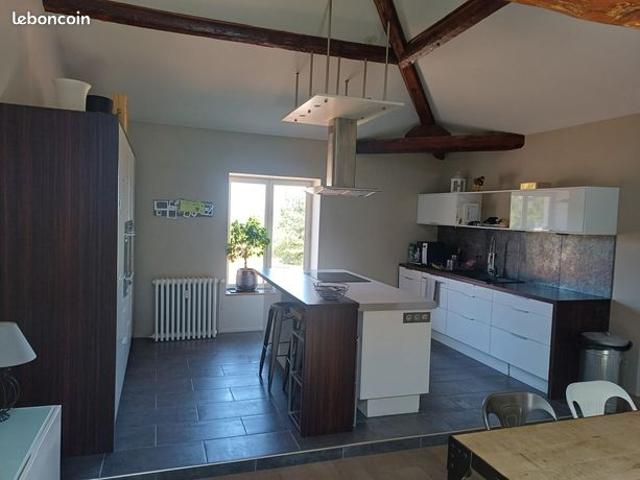 Appartement de standing T4 de 111 m²