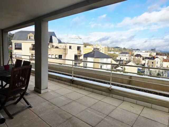 Appartement de standing de 135 m2 avec grandes terrasses Qua