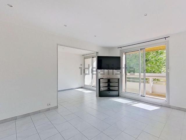 Appartement, Décines Charpieu