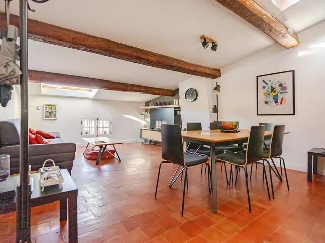 Appartement dernier étage en plein centre d'Aix En Provence 63m² Aix en Provence