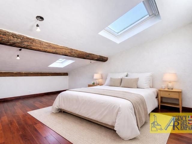 Appartement dernier étage Vieil Antibes 64m² Antibes