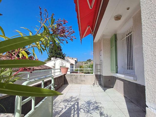 Appartement dessus de maison Manosque 4 pièce s 98 m2
