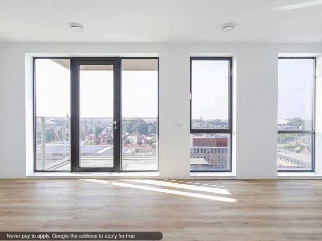 Appartement deux chambres avec revêtement Torenallee, Eindhoven À louer