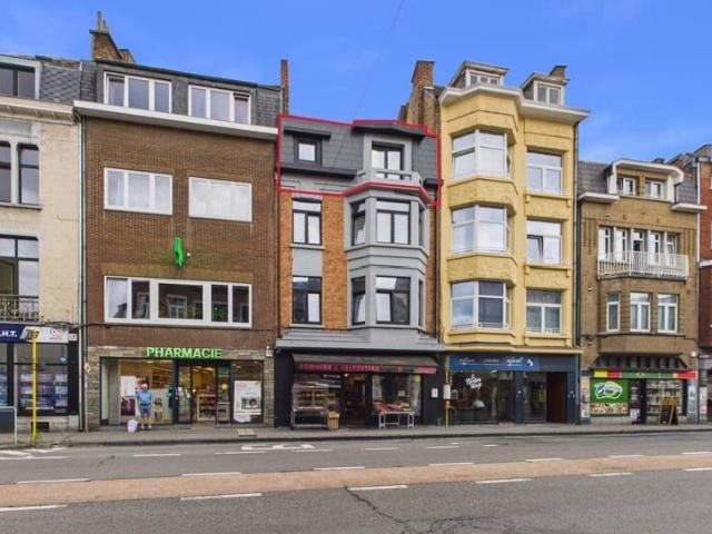 Appartement deux chambres rénové à Jambes