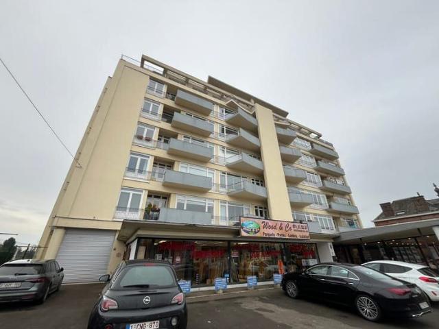 APPARTEMENT DEUX CHAMBRES TERRASSE GARAGE