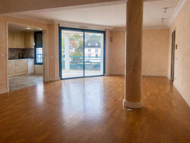 Appartement d'exception avec vue sur la Vézère Centre ville de Terrasson Lavilledieu 24120 5 pièce s 116 m2