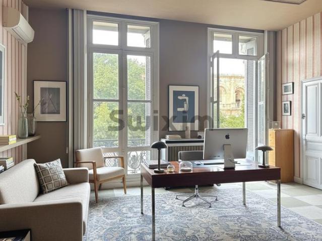 Appartement d'exception avec vue sur les Arènes