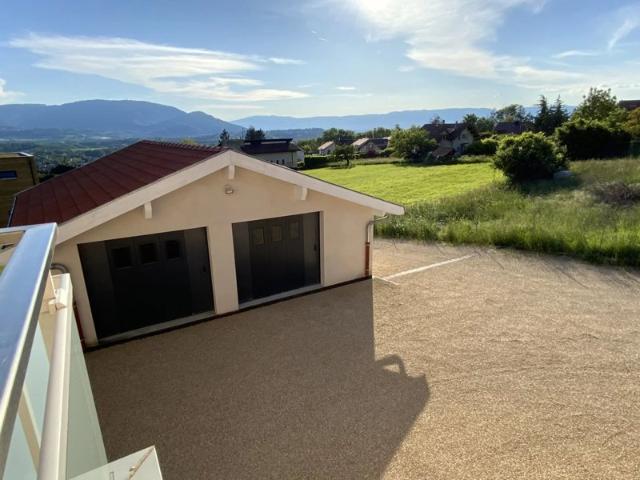 Appartement d'exception en duplex proche frontière Suisse