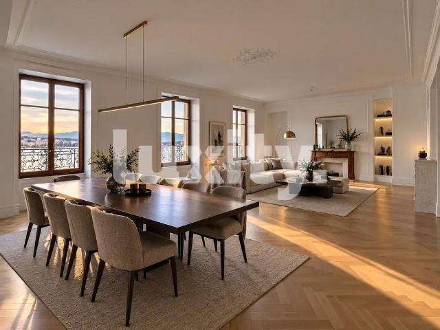 APPARTEMENT D'EXCEPTION FACE AU JET D'EAU
