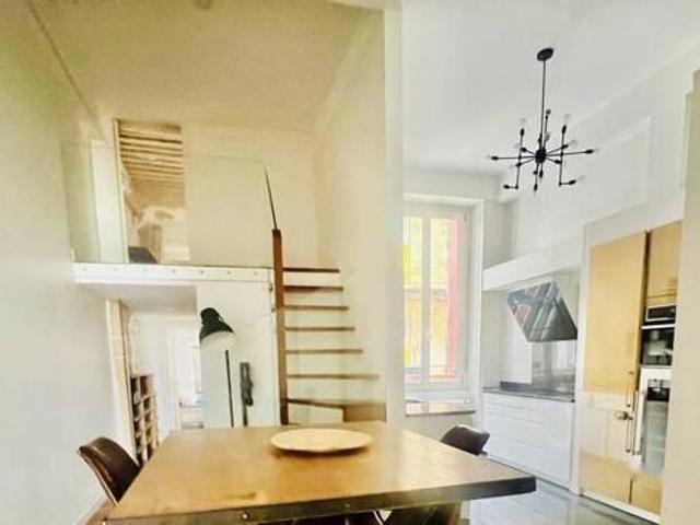 Appartement d'exception T3 de 98 m² à Lyon 1er Vue Rhône