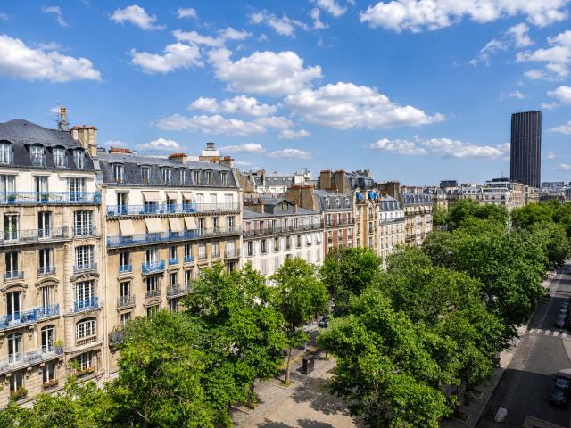 Appartement d'exception Terrasse Vue Tour Eiffel & Dôme des. 132m² Paris 7ème