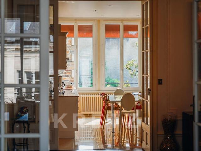 Appartement d'exception – 307 m² – Quartier prestigieux de N. 307m² Nantes