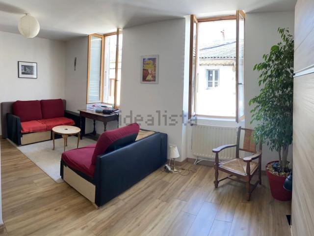 Appartement, Die