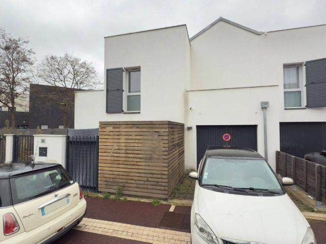 Appartement Drancy 3 pièce s 83 m² 1512 € CC