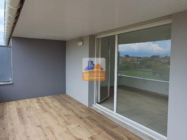 Appartement Duplex2 ChambresTerrasse BOUGUENAIS