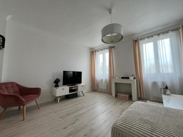 Appartement Duplex 3 pièces rénové 52 m2 2 chambres Montsoult