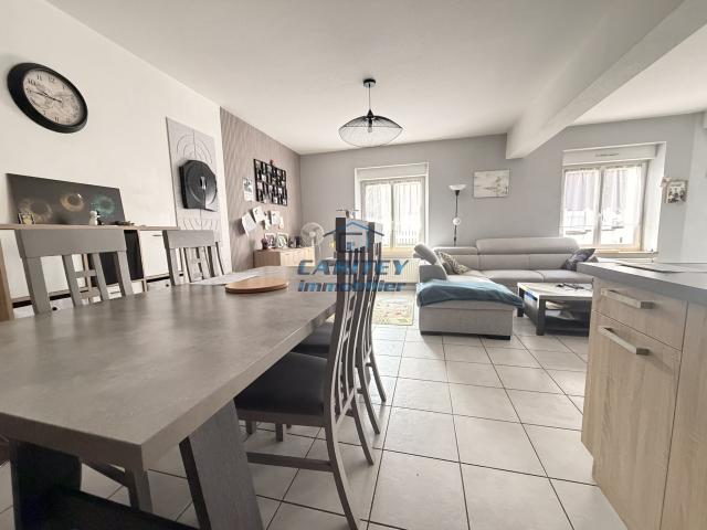 APPARTEMENT DUPLEX 130 m2 3 CHAMBRES TERRASSE PARKING 2 MIN DU CENTRE VILLE