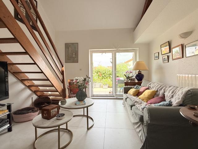 Appartement duplex 156 m2 avec terrasse et garage Centre ville de Marly