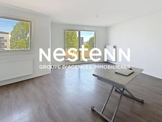 Appartement Duplex 4 Pièces avec Balcon Cave et Garage 69500