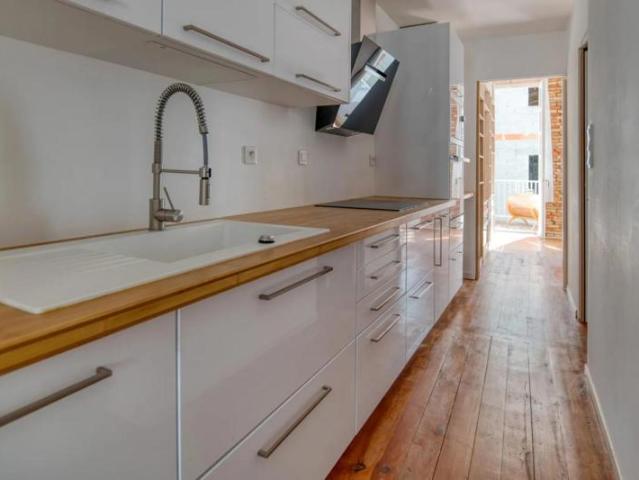 Duplex lumineux loué 4 pièces avec cave à Toulouse